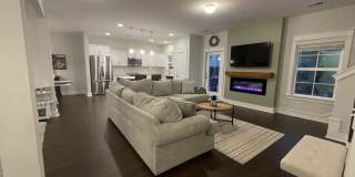 150 Southern Way Gallery 7