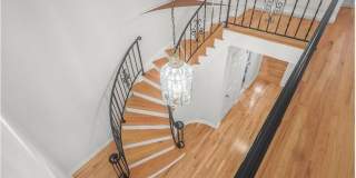 35 Jordan Lane Gallery 6