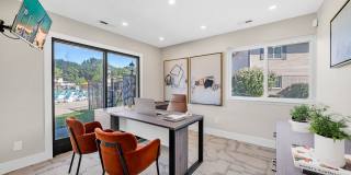 Cambridge on Ford Gallery 13