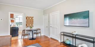 Cameron Court & Shelton Gallery 9