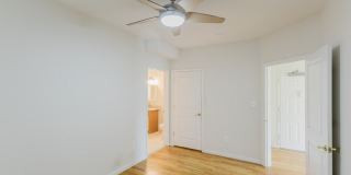 323 Jackson St Gallery 19