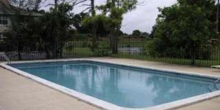 4215 S 57th Avenue Gallery 12