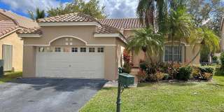 1236 Bayview Circle Gallery 1