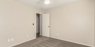 4 bedroom home in Surprise!! Gallery 23