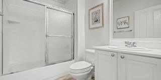 Stunning upgraded Solera At Anthem Home with Spa in back yard! Gallery 25