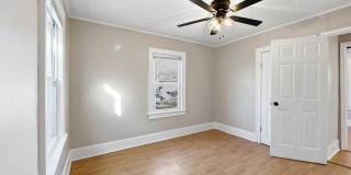 1452 Summit Street Gallery 11