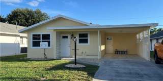 ANNUAL RENTAL - 3 BED / 2 BATH SINGLE FAMILY HOME IN NAPLES PARK Gallery 1