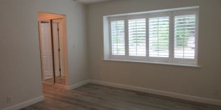 Beautifully updated Porter Ranch 3bed / 2 bath Home on Canby Gallery 21