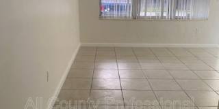 6032 Pierce st Gallery 4