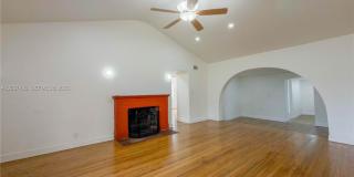 410 Pinecrest Dr Gallery 3