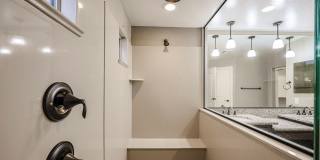 COMING SOON! Great Location!Stunning 6-bedroom Plus 7, 4.5-bathroom home located in Chandler Gallery 57