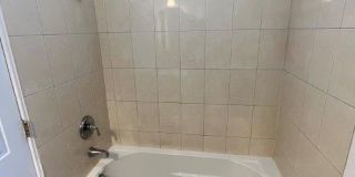 4554 W George St Gallery 10