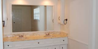 Three Bedroom in Southwest Lubbock - Great Location! Gallery 8
