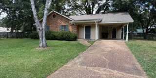 1695 Ravenwood Lane Pearl, MS 39208 Gallery 1