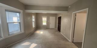 Two Bedroom Bungalow for Rent Two Bedroom Bungalow for Rent Gallery 5