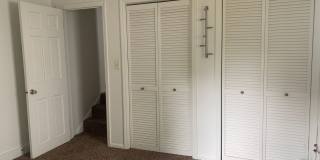 2-bed home across from Glenn Park! Gallery 11