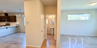 Modern End-Unit Townhome with Private Fenced Yard, Gourmet Kitchen & Spacious Layout Gallery 8