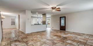 Spacious 3-bedroom home in the highly desirable Parkwood Subdivision Gallery 11