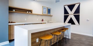 7 Pointe Apartments Gallery 17