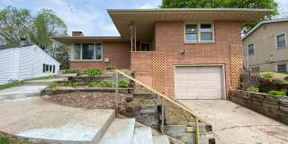 3 Bedrooms 2 Full Bathrooms Finished Basement for Rent Gallery 1