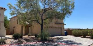 Wonderful 3 bed/2.5 bath home located in the South End of Vegas Wonderful 3 bed/2.5 bath home located in the South End of Vegas Gallery 1