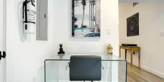 2100 NE 45th Street Gallery 23