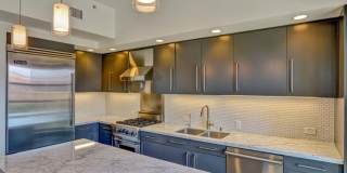 Luxury 3BR Condo | 2 Parking | A/C | Mission District! Gallery 7