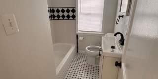 1090 CAMERON Road Gallery 13