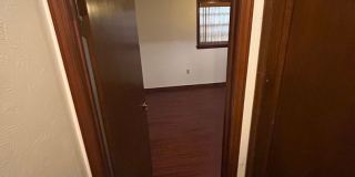 Spacious 3-Bedroom Home with Fenced Yard & Screened Porch in SE Ocala Gallery 15