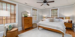 617 E 50th St Gallery 8