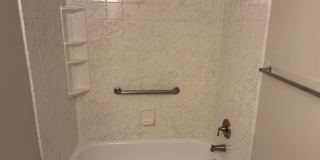 Spacious Ground Floor Condo in Silver Spring Gallery 17