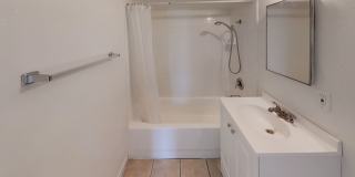 8BD/3BA, Large Yard w/ Turf! Gallery 17