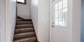 Spacious 3 Bed, 2 Bath in Newark - Move-In Ready Gallery 12