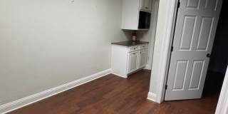 Gorgeous Commercial Unit off of North Market! Gallery 10