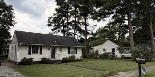 2313 Dickens Road Gallery 1
