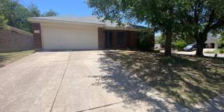 Great well-kept home in South Creek! Great well-kept home in South Creek! Gallery 1