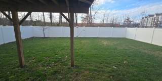 Spacious & Modern Home w/ 4 Bed, 4.5 bath in Manassas, Close to I-66, Includes Lawn & Other Services Gallery 23