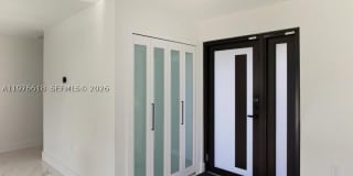 103 Tropicana Dr Gallery 21