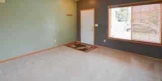Hard to find end unit townhome with 2 car garage! Gallery 4