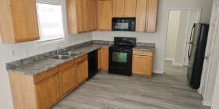 Charming 3br/2.5ba in SE Raleigh.  Avail Now! Gallery 7