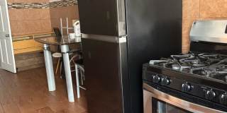 6-89 Seneca Ave Gallery 1