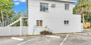 820 N Dixie Highway Gallery 2