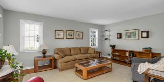 203 Washington Boulevard Gallery 14