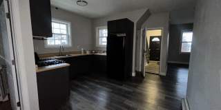 222 Hallock Avenue Gallery 2