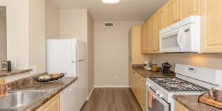 Laurel Vista Apartment Homes Gallery 34