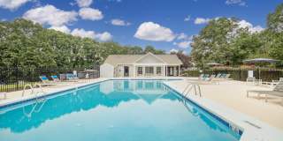 The Summit at Avent Ferry Gallery 1