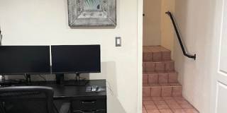 408 W Queen St Gallery 18