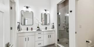 A charming coastal townhouse, just minutes from downtown St. Pete! Gallery 15