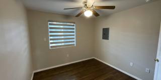 2133 Happer Street Gallery 10