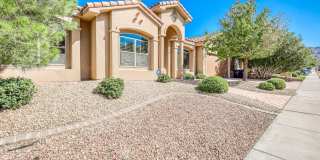 Westside area (Completely Furnished) Beautiful 4 bed/3 baths Westside area (Completely Furnished) Beautiful 4 bed/3 baths Gallery 7